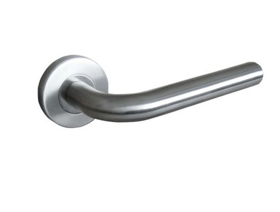 Picture of D4E DOOR LEVER ON ROSE (INC PC) STAINLESS STEEL304 L-BOW. DESIGN